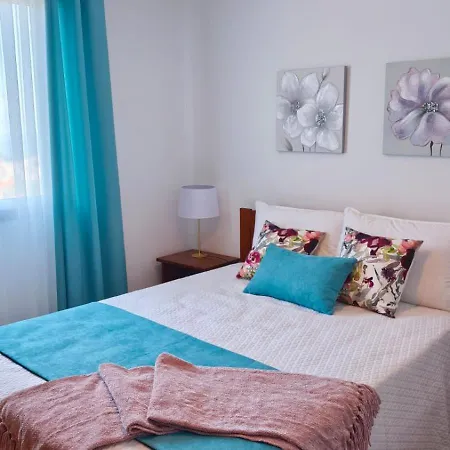 In Funchal- Alto Da Pena Apartment