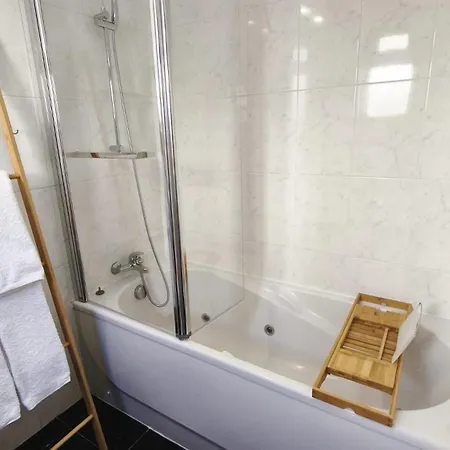 In Funchal- Alto Da Pena Apartment Funchal (Madeira)