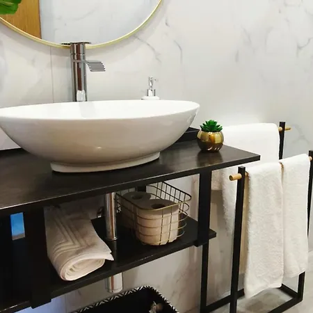 Apartment In Funchal- Alto Da Pena *