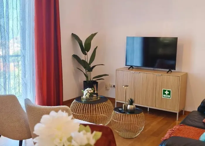 In Funchal- Alto Da Pena *