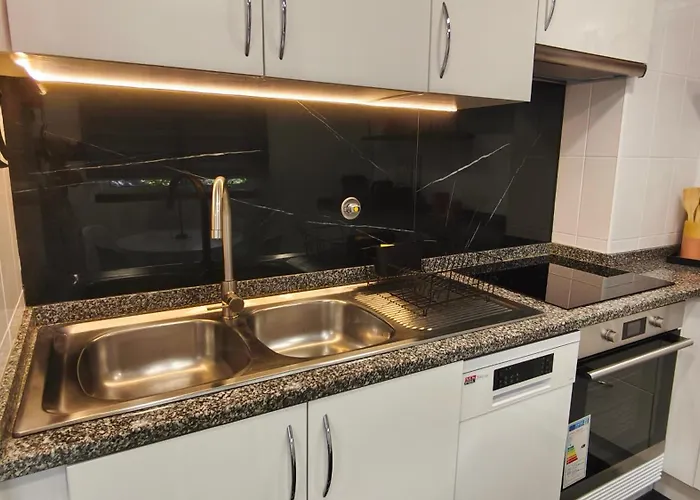 Apartment In Funchal- Alto Da Pena *