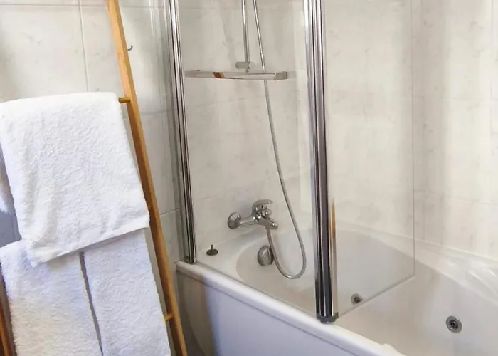 Apartment In Funchal- Alto Da Pena