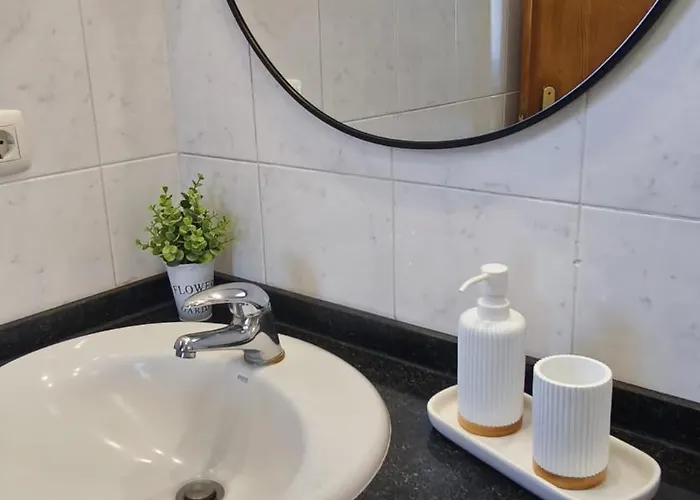 Apartment In Funchal- Alto Da Pena *