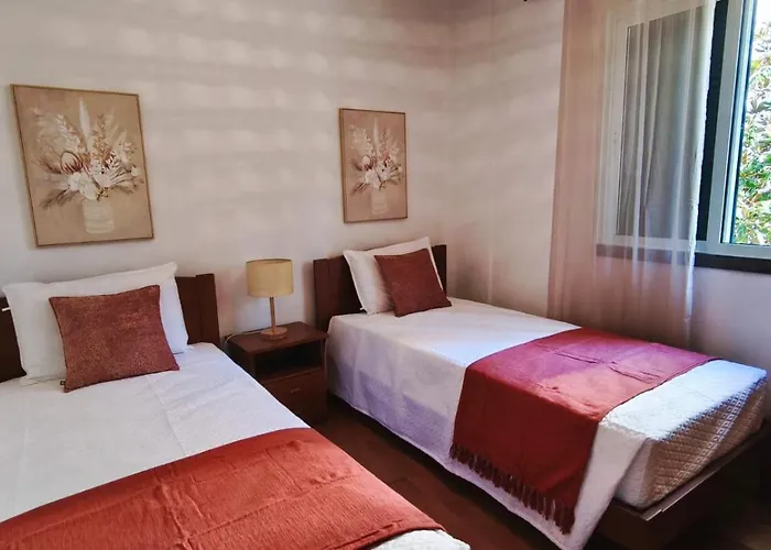 Apartment In Funchal- Alto Da Pena