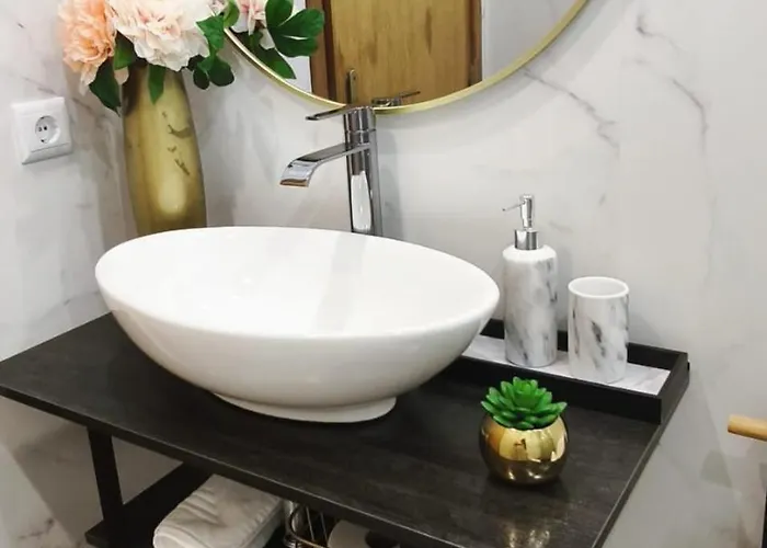 In Funchal- Alto Da Pena * Funchal (Madeira)