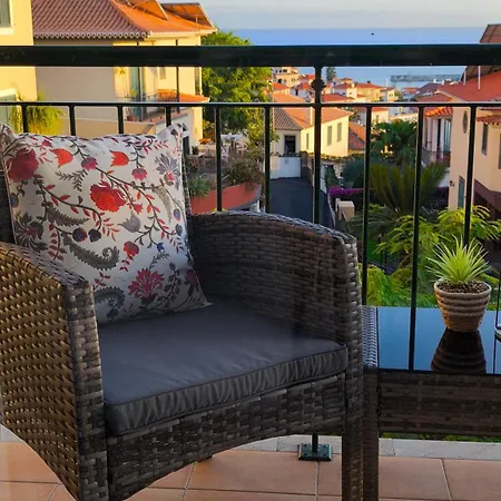 In Funchal- Alto Da Pena 丰沙尔